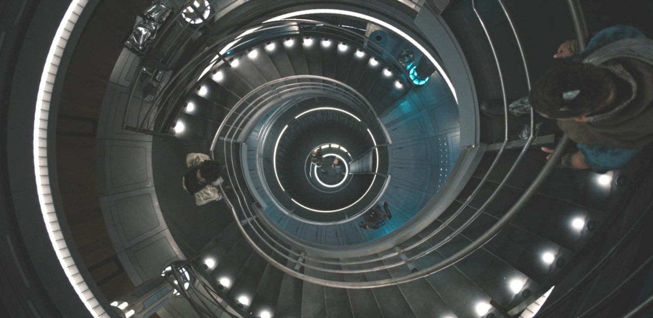 beacon23_s2e4_air_lock