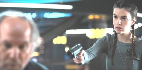 Aster pulls a gun in Beacon 23 Season 2 Episode 6